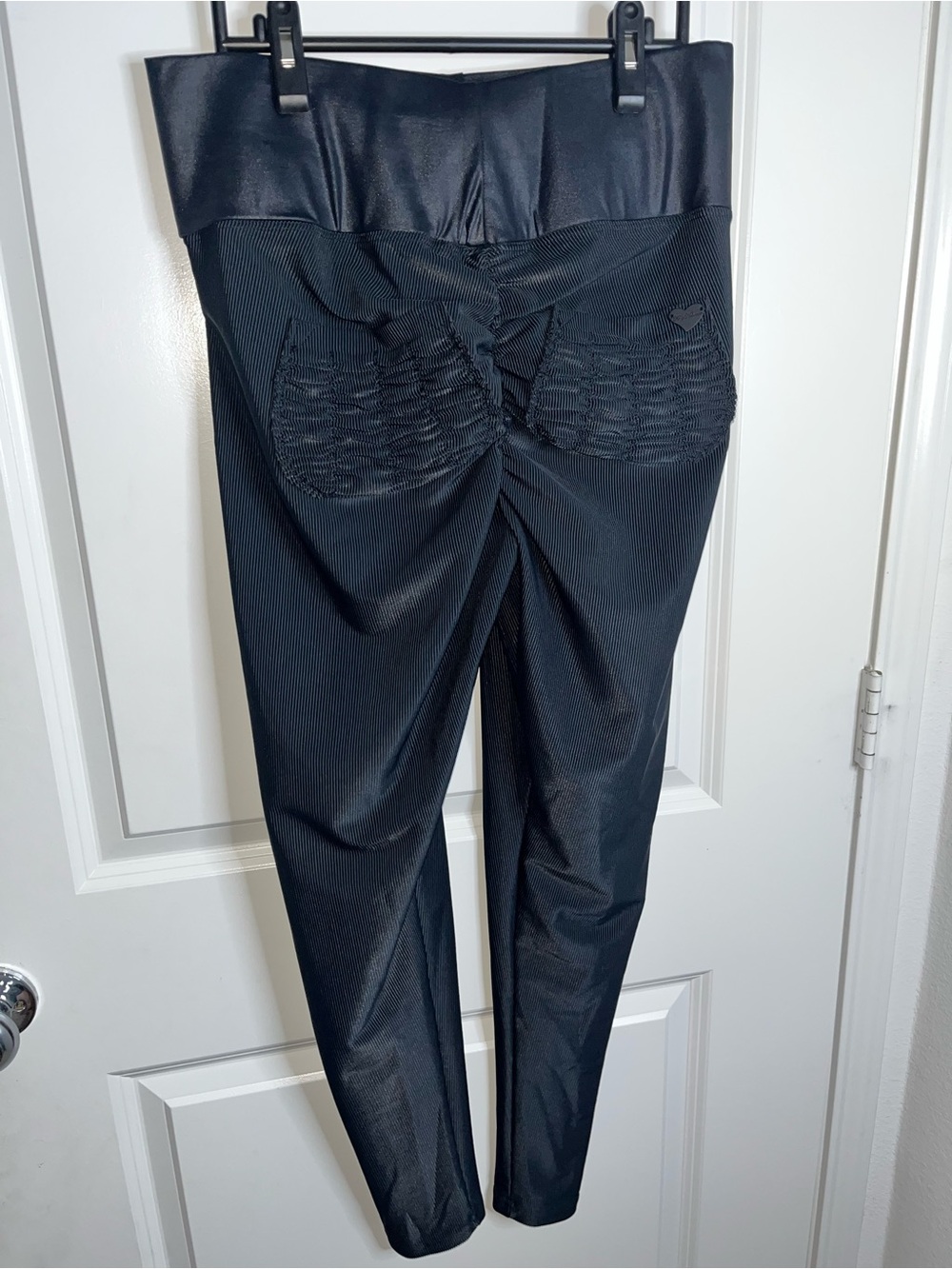 CUTE BOOTY Scrunch Pocket Activewear Leggings Athletic Yoga Pants Sz XXL NWOT